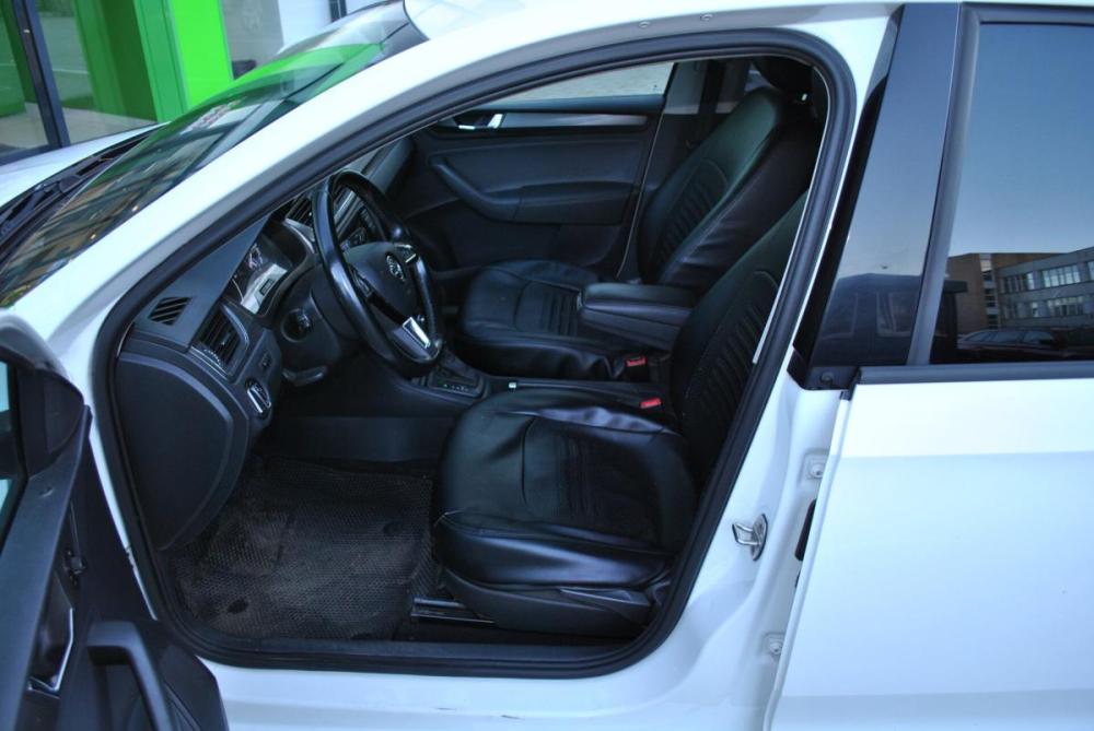 Skoda Rapid I Рестайлинг Москва  - изображение 10