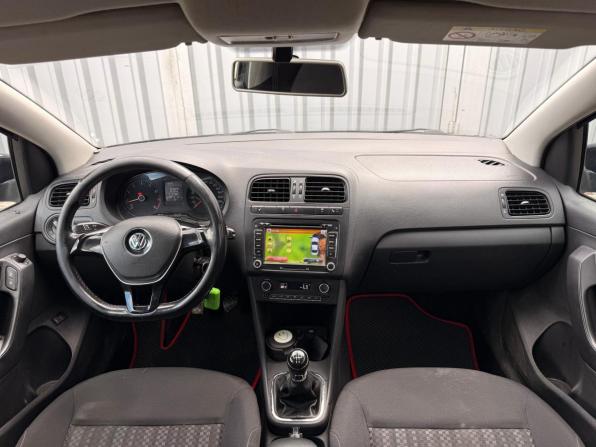 Volkswagen Polo V Рестайлинг с пробегом 2015 года, цена 838 000 рублей, 219500 км, седан, Автокод Объявления