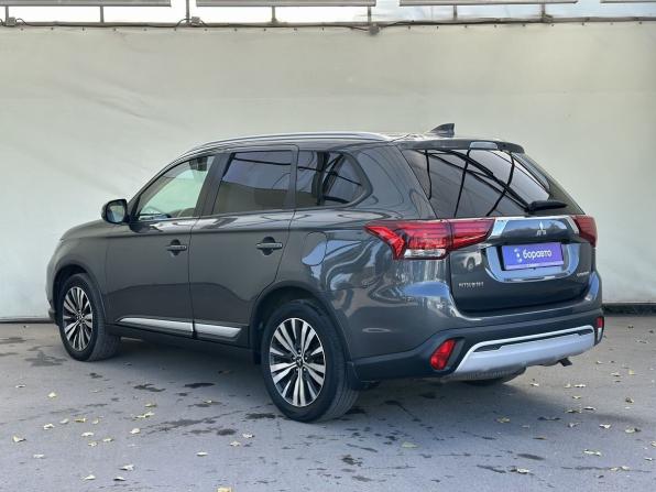 Mitsubishi Outlander III Рестайлинг 3 с пробегом 2019 года, цена 2 130 000 рублей, 113390 км, внедорожник, Автокод Объявления