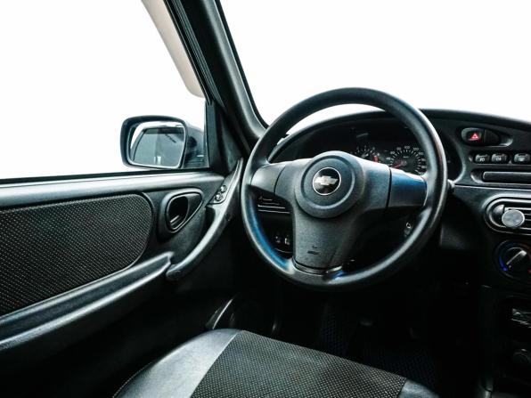 Chevrolet Niva I Рестайлинг с пробегом 2012 года, цена 700 000 рублей, 47729 км, внедорожник, Автокод Объявления