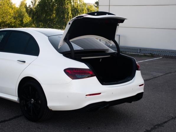 Mercedes-Benz E-Класс V (W213 S213 C238) Рестайлинг с пробегом 2022 года, цена 5 268 000 рублей, 75878 км, седан, Автокод Объявления