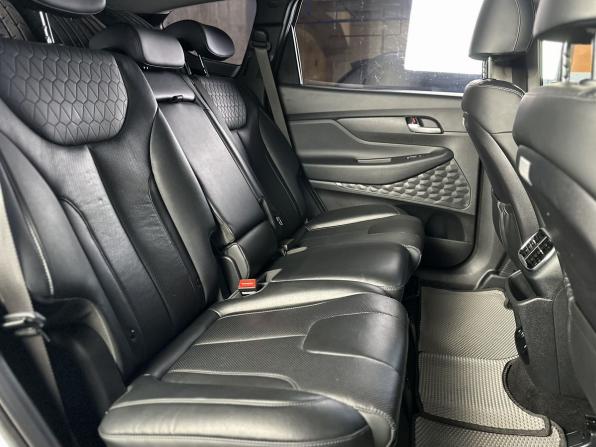 Hyundai Santa Fe IV с пробегом 2019 года, цена 2 700 000 рублей, 93290 км, внедорожник, Автокод Объявления