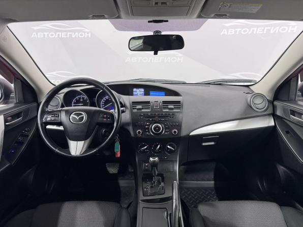 Mazda 3 II (BL) Рестайлинг с пробегом 2012 года, цена 1 175 000 рублей, 136219 км, хэтчбек, Автокод Объявления