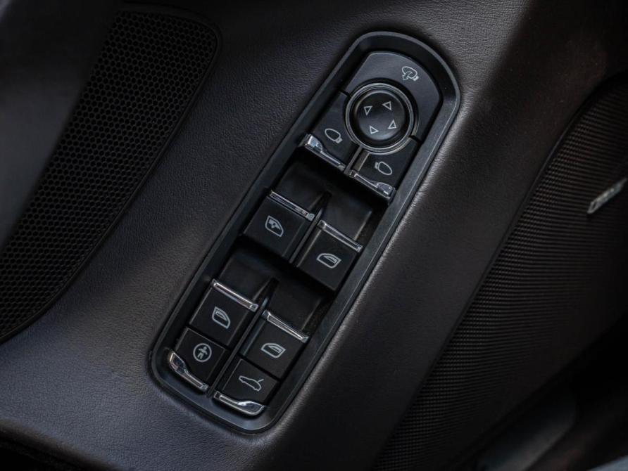 Porsche Panamera I Краснодар  - изображение 34