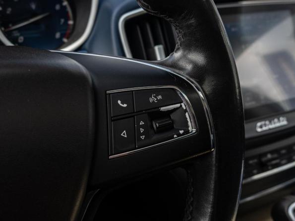 Maserati Ghibli III Рестайлинг с пробегом 2017 года, цена 4 600 000 рублей, 104038 км, седан, Автокод Объявления