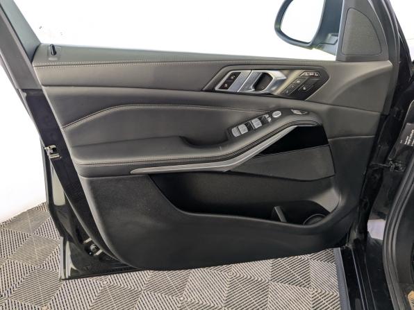 BMW X7 I (G07) Рестайлинг с пробегом 2023 года, цена 11 800 000 рублей, 79449 км, внедорожник, Автокод Объявления