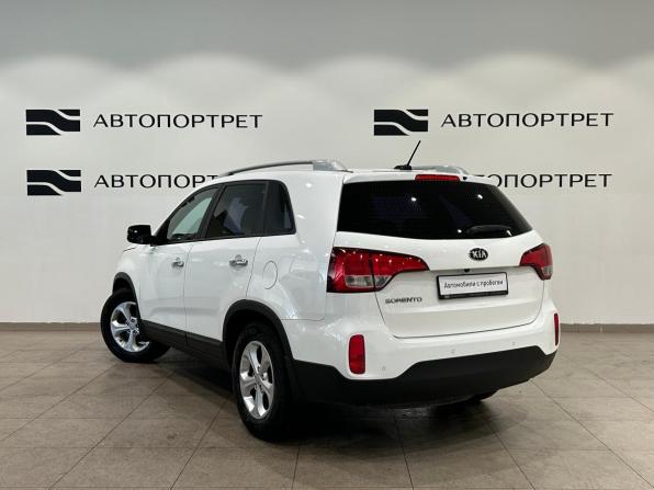 Kia Sorento II Рестайлинг с пробегом 2018 года, цена 1 799 000 рублей, 141867 км, внедорожник, Автокод Объявления