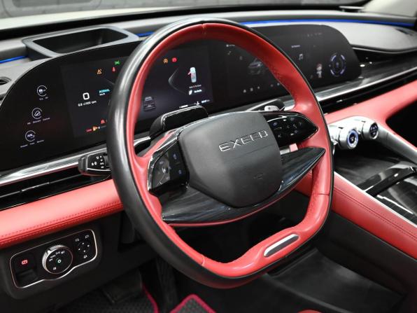 Exeed RX с пробегом 2023 года, цена 3 490 000 рублей, 56955 км, внедорожник, Автокод Объявления