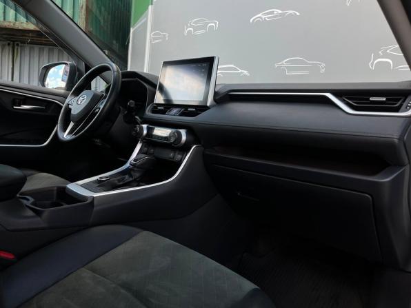 Toyota RAV4 V (XA50) с пробегом 2022 года, цена 3 098 700 рублей, 144240 км, внедорожник, Автокод Объявления