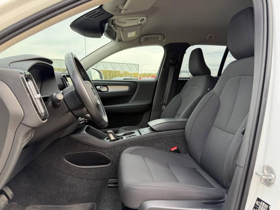 Volvo XC40 I Санкт-Петербург  - изображение 20
