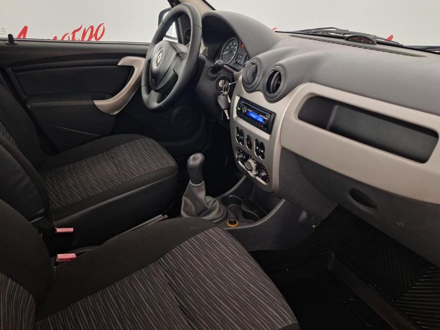 Renault Logan I Рестайлинг Псков  - изображение 12