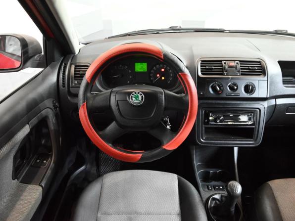 Skoda Fabia II с пробегом 2010 года, цена 330 000 рублей, 289477 км, хэтчбек, Автокод Объявления