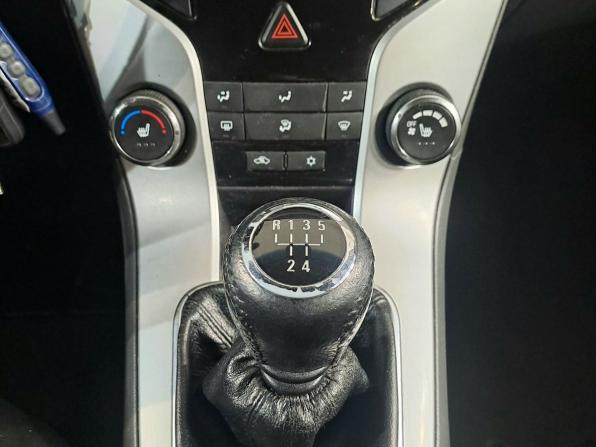 Chevrolet Cruze I с пробегом 2010 года, цена 359 000 рублей, 303375 км, седан, Автокод Объявления