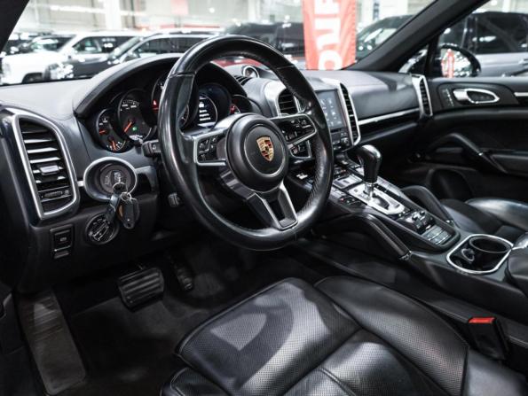 Porsche Cayenne II Рестайлинг (958) с пробегом 2017 года, цена 4 499 700 рублей, 99926 км, внедорожник, Автокод Объявления