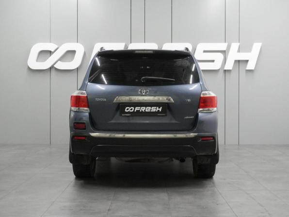 Toyota Highlander II (XU40) Рестайлинг с пробегом 2011 года, цена 1 619 000 рублей, 171994 км, внедорожник, Автокод Объявления