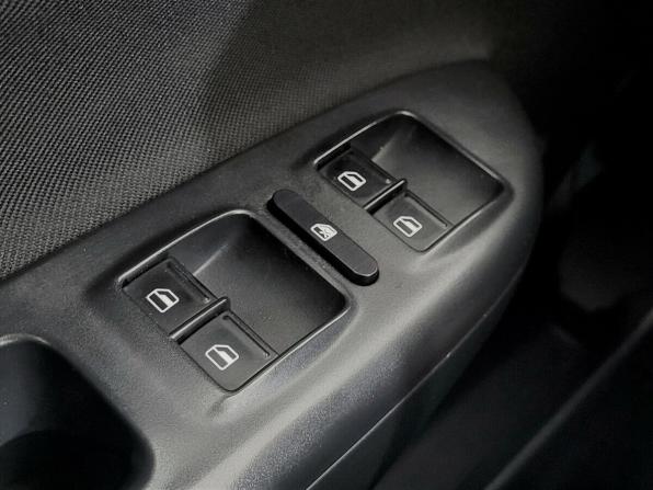 Skoda Octavia II (A5) Рестайлинг с пробегом 2012 года, цена 690 000 рублей, 297886 км, лифтбек, Автокод Объявления