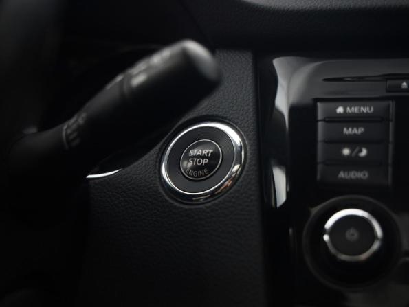 Nissan X-Trail III Рестайлинг с пробегом 2021 года, цена 2 399 000 рублей, 135358 км, внедорожник, Автокод Объявления