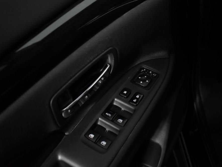 Mitsubishi Outlander III Рестайлинг 2 Санкт-Петербург  - изображение 11
