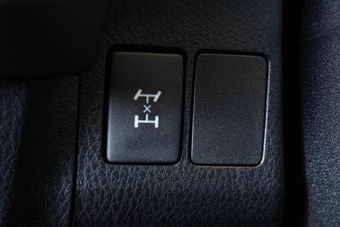 Toyota RAV4 IV (XA40) с пробегом 2012 года, цена 2 049 000 рублей, 76722 км, внедорожник, Автокод Объявления