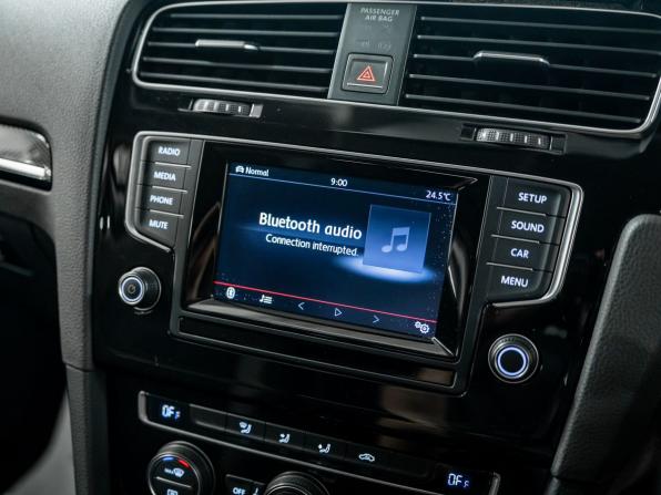 Volkswagen Golf VII с пробегом 2013 года, цена 1 300 000 рублей, 95377 км, хэтчбек, Автокод Объявления