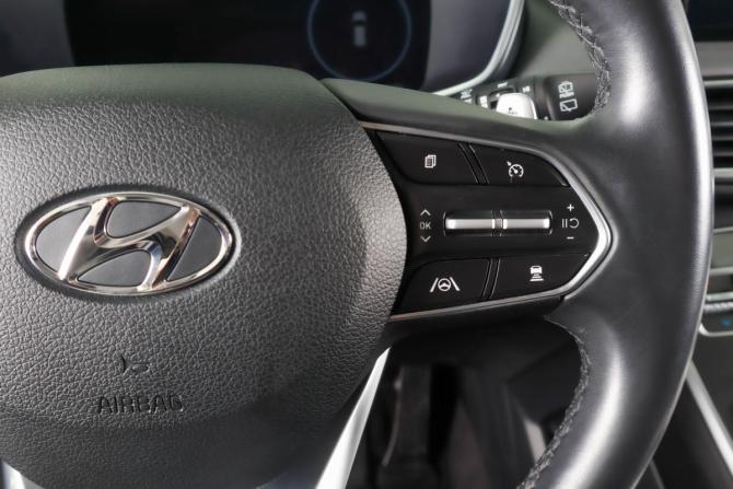 Hyundai Santa Fe IV Рестайлинг с пробегом 2021 года, цена 3 799 000 рублей, 29500 км, внедорожник, Автокод Объявления