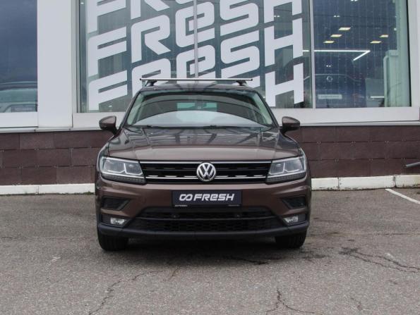 Volkswagen Tiguan II с пробегом 2018 года, цена 2 379 000 рублей, 93751 км, внедорожник, Автокод Объявления