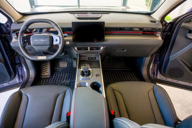 JETOUR DASHING I с пробегом 2026 года, цена 3 300 000 рублей, 12 км, внедорожник, Автокод Объявления