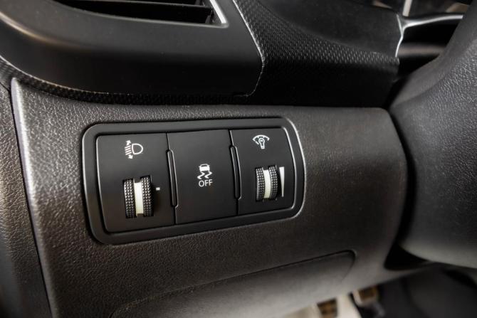 Hyundai Solaris I с пробегом 2011 года, цена 619 000 рублей, 296000 км, седан, Автокод Объявления