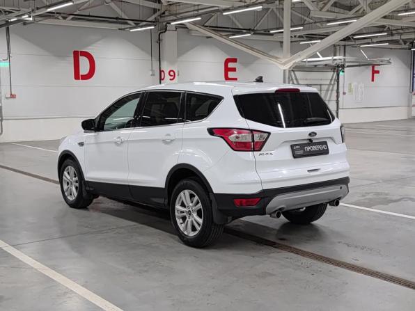 Ford Kuga II Рестайлинг с пробегом 2018 года, цена 1 849 000 рублей, 107819 км, внедорожник, Автокод Объявления
