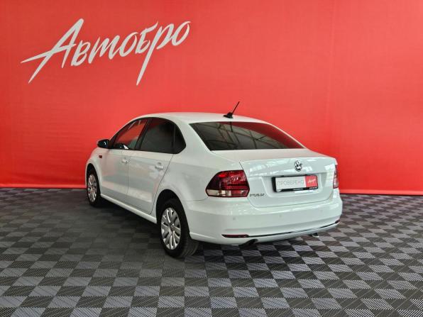 Volkswagen Polo V Рестайлинг с пробегом 2020 года, цена 1 125 000 рублей, 120754 км, седан, Автокод Объявления