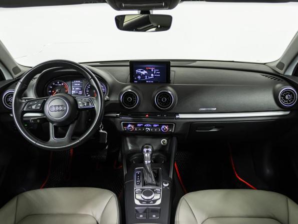 Audi A3 III (8V) Рестайлинг с пробегом 2017 года, цена 2 120 000 рублей, 89018 км, седан, Автокод Объявления