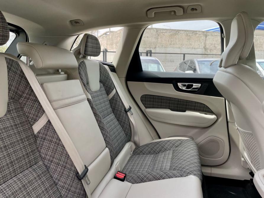 Volvo XC60 II Краснодар  - изображение 36