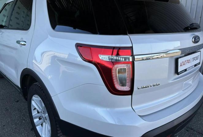 Ford Explorer V с пробегом 2012 года, цена 1 430 000 рублей, 200047 км, внедорожник, Автокод Объявления