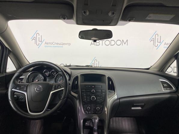 Opel Astra J Рестайлинг с пробегом 2013 года, цена 969 900 рублей, 74854 км, седан, Автокод Объявления