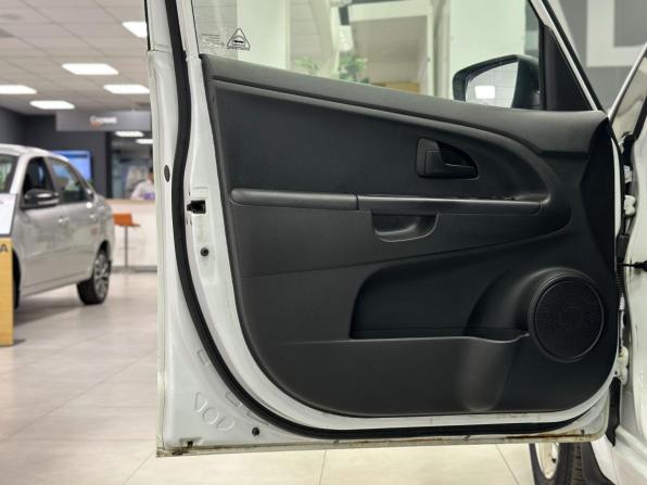 Kia Venga I с пробегом 2013 года, цена 700 000 рублей, 163300 км, минивэн, Автокод Объявления