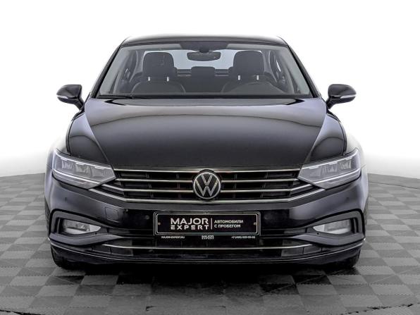 Volkswagen Passat B8 Рестайлинг с пробегом 2021 года, цена 2 490 000 рублей, 90268 км, седан, Автокод Объявления