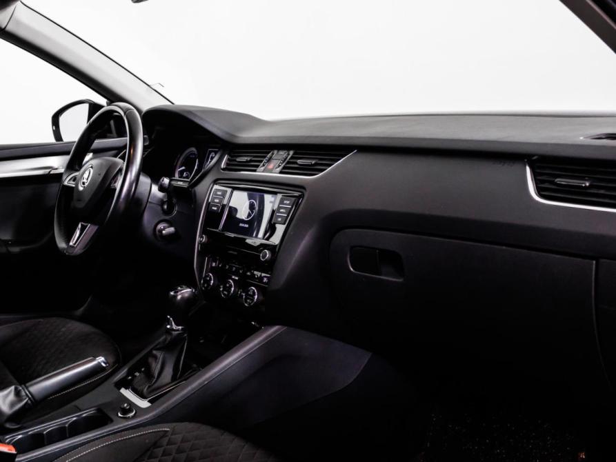 Skoda Octavia III (A7) Рестайлинг Москва  - изображение 9