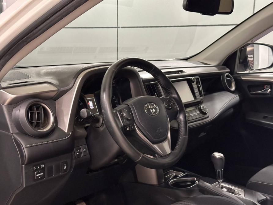 Toyota RAV4 IV (XA40) Рестайлинг Тверь  - изображение 7
