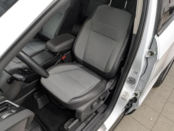Ford Kuga II Рестайлинг с пробегом 2017 года, цена 1 840 000 рублей, 82431 км, внедорожник, Автокод Объявления