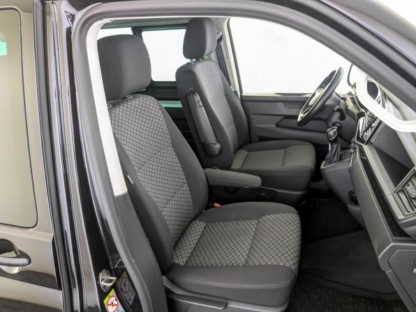 Volkswagen Multivan T6 Рестайлинг с пробегом 2021 года, цена 5 850 000 рублей, 111404 км, минивэн, Автокод Объявления