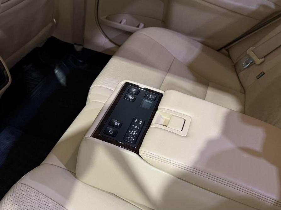 Toyota Camry VII (XV50) Рестайлинг 2 Новосибирск  - изображение 14