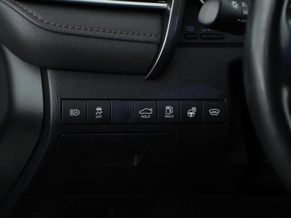 Toyota Camry VIII (XV70) с пробегом 2021 года, цена 3 195 055 рублей, 96841 км, седан, Автокод Объявления