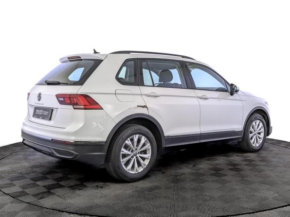 Volkswagen Tiguan II Рестайлинг с пробегом 2021 года, цена 2 640 000 рублей, 59202 км, внедорожник, Автокод Объявления