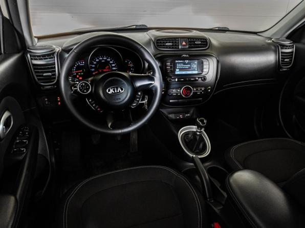 Kia Soul II Рестайлинг с пробегом 2017 года, цена 1 249 000 рублей, 140421 км, хэтчбек, Автокод Объявления