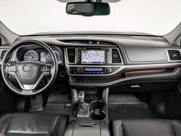 Toyota Highlander III (XU50) с пробегом 2015 года, цена 3 399 000 рублей, 131559 км, внедорожник, Автокод Объявления