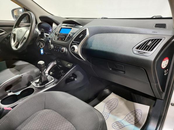 Hyundai ix35 I с пробегом 2013 года, цена 1 050 000 рублей, 95000 км, внедорожник, Автокод Объявления