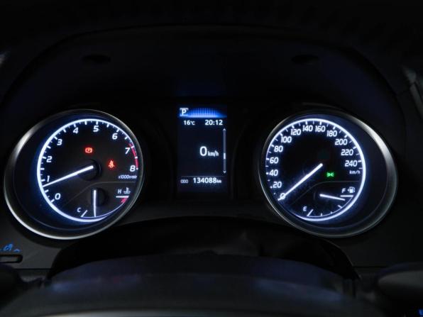 Toyota Camry VIII (XV70) Рестайлинг с пробегом 2021 года, цена 2 694 077 рублей, 134088 км, седан, Автокод Объявления