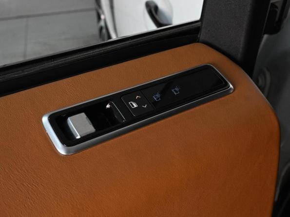 Land Rover Range Rover IV Рестайлинг с пробегом 2019 года, цена 6 199 000 рублей, 137447 км, внедорожник, Автокод Объявления