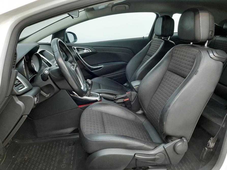 Opel Astra J Рестайлинг Москва  - изображение 10