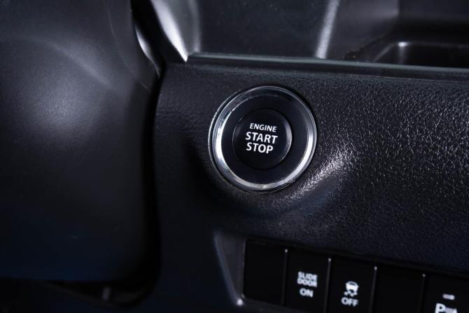 Suzuki Solio III с пробегом 2019 года, цена 1 199 000 рублей, 167000 км, микровэн, Автокод Объявления